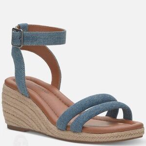 Lucky brand Womens Ankle Strap Warm Wedge Sandals